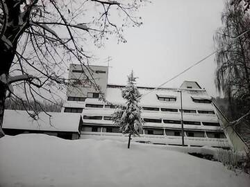 Фото номера Трехместный номер Отель Everest Hotel г. Етрополе 7