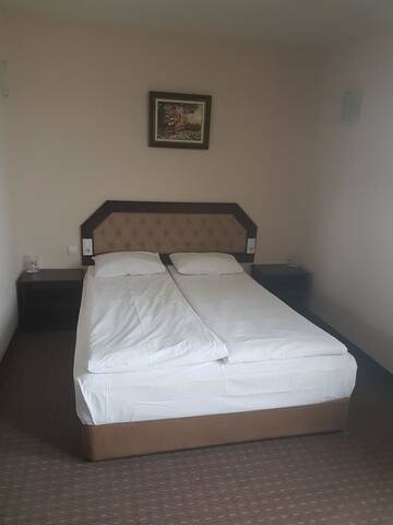 Фото номера Полулюкс Отель Hotel Podkovata г. Етрополе 2